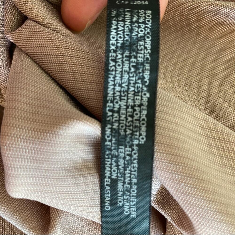 Urban‎ Outfitters Mauve Ribbed Velvet Bodysuit - Picture 5 of 6
